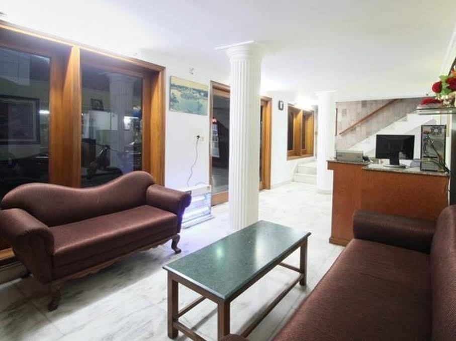 Oyo Flagship 40314 Hotel Victoria International Amritsar Exterior photo